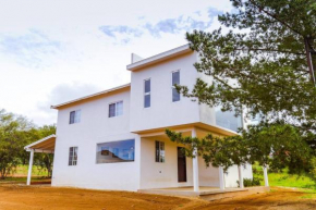 Guadalupe Valley Artsy House